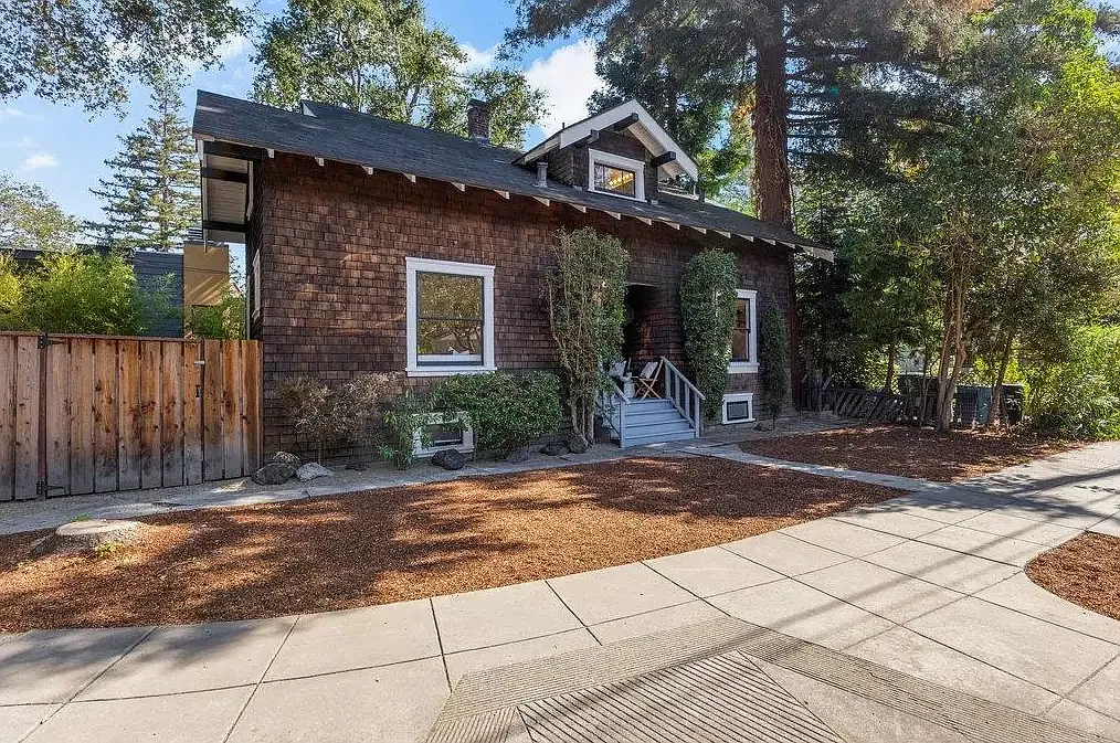 3 bed, 2450 sqft, $18,666 — Photo 3
