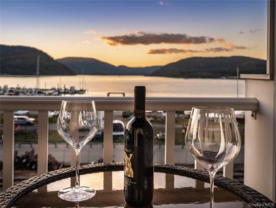 214 Waterside Close, Peekskill, NY, 10566