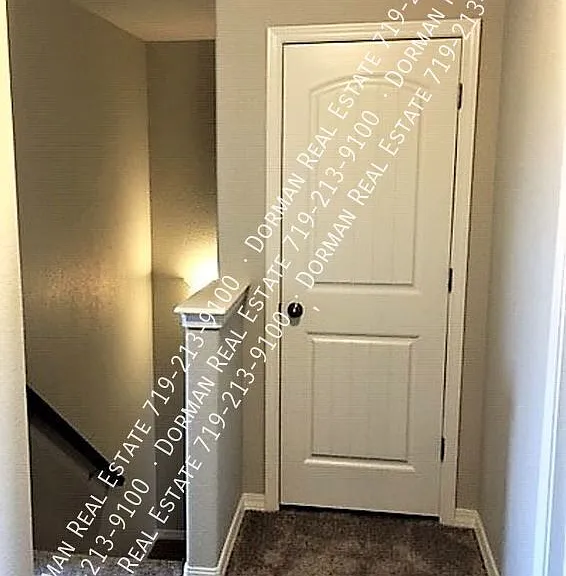 10695 Traders Pkwy — Photo 19