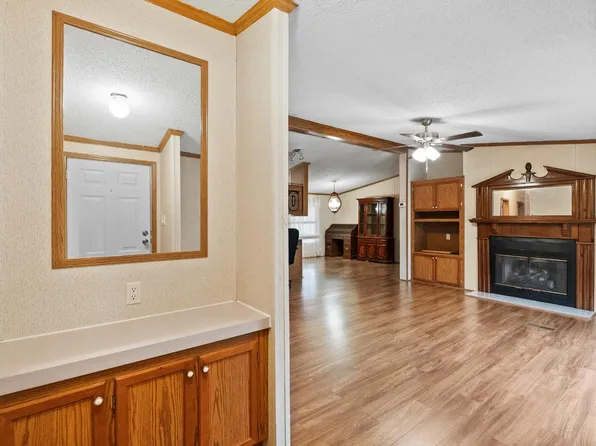 675 Pacoman Rd, Evington, VA 24550
