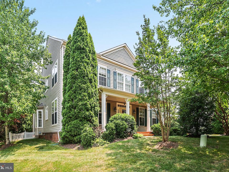1st image of 21565 Center Point Cir
