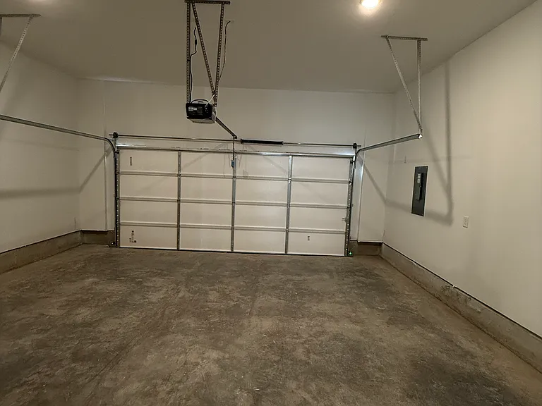 4416 Henderson Ave — Photo 9