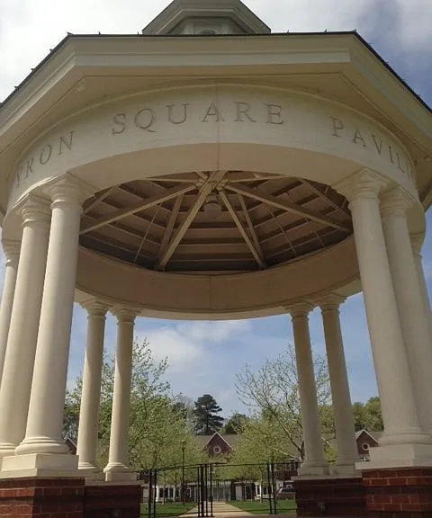 The Suites at Port Warwick — Photo 33