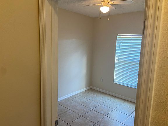 5th image of 448 Spike Ct