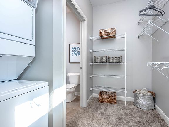 The Foundry Washer/Dryer and closet