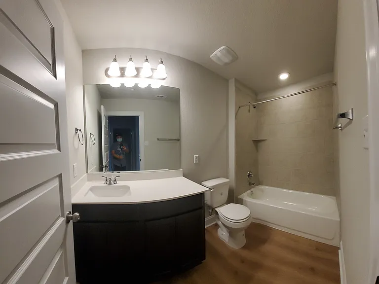 2800 Joe Dimaggio Blvd #103 — Photo 8