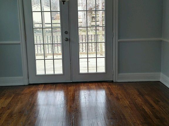 4th image of 1705 Harrison Ave