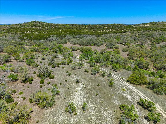 2nd image of 955 Upper Balcones Rd