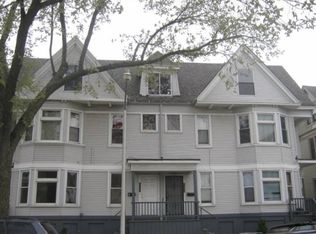 2207 W Mineral St, Milwaukee, WI 53204