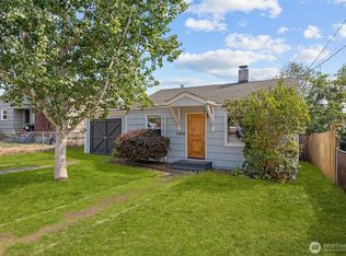12450 1st Ave SW, Burien, WA 98146