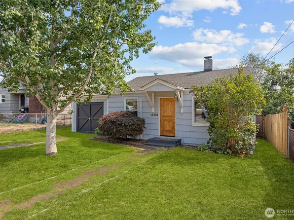 12450 1st Avenue SW, Burien, WA 98146