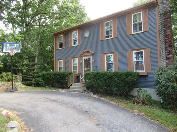 83-83A Locust Ave, North Providence, RI 02911