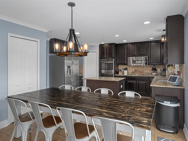 14375 Saltby Pl — Photo 9