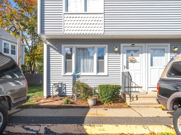 484 First Avenue APT 6, West Haven, CT 06516