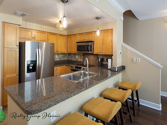 3rd image of 95-1522 Aliinui Dr #2302