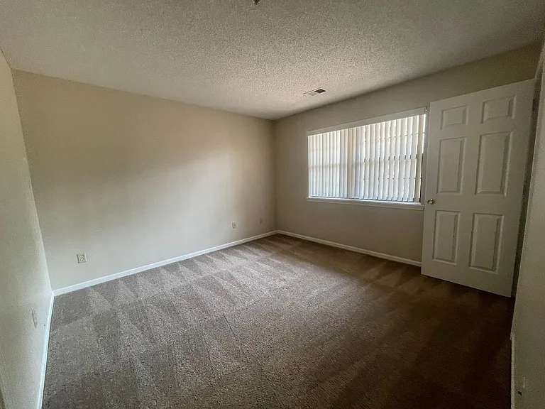 350 S Wildwood Dr #D3 — Photo 9