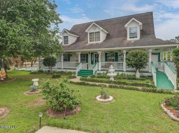 6048 Wendell Ladner Rd, Perkinston, MS 39573