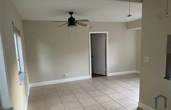 1444 Windsor Ct #3 — Photo 15