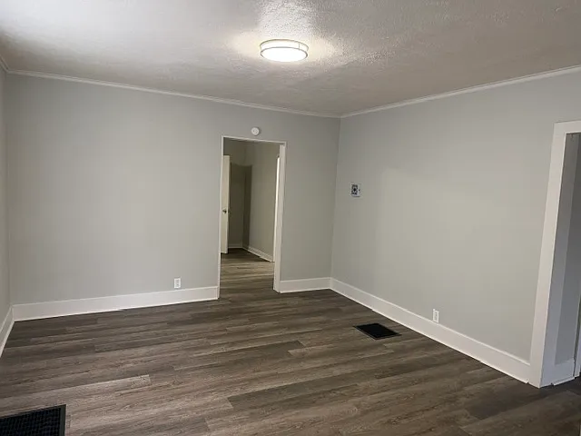 2 bed, 1113 sqft, $1,175 — Photo 3