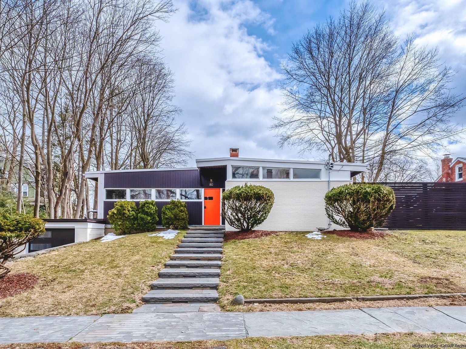 80 W Chestnut Street, Kingston, NY 12401 | Zillow