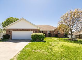 212 W Daniels St, Ozark, MO 65721
