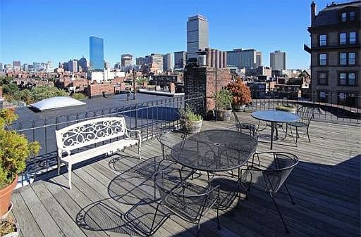 3rd image of 407 Marlborough St #1T