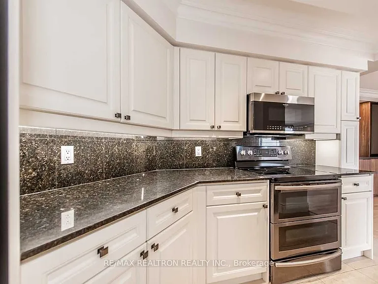 1 Palace Pier Ct #3511 — Photo 11