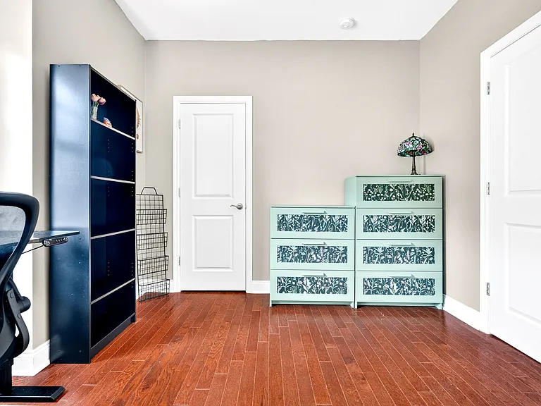 58 Elston Ct — Photo 30