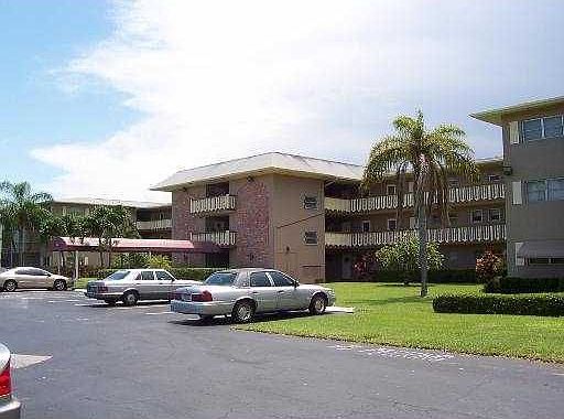 1st image of 1000 Hillcrest Ct APT 203