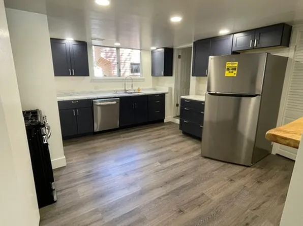 202 Snowcrest Ave #A, Mammoth Lakes, CA 93546