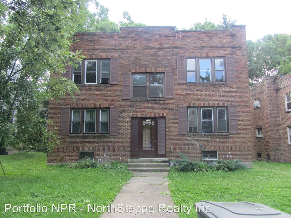 1st image of 125 W Blake Ave #D-2878090