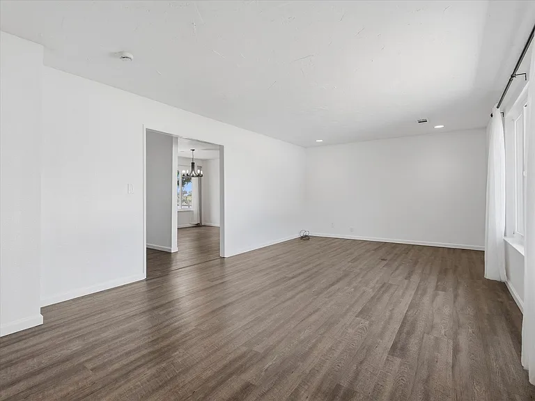 2224 N Bethel Ave — Photo 4