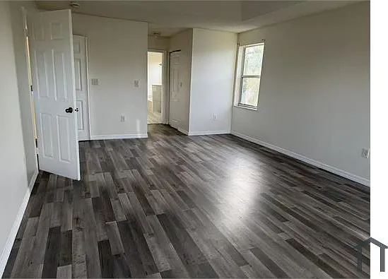 16295 NW 17th Ct — Photo 15