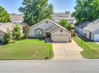 7312 E 89th Pl, Tulsa, OK 74133