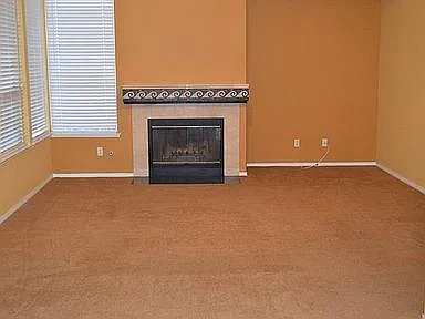 937 N Temescal Cir — Photo 4