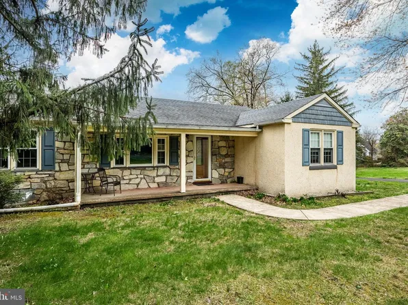 1908 Durham Rd, New Hope, PA 18938