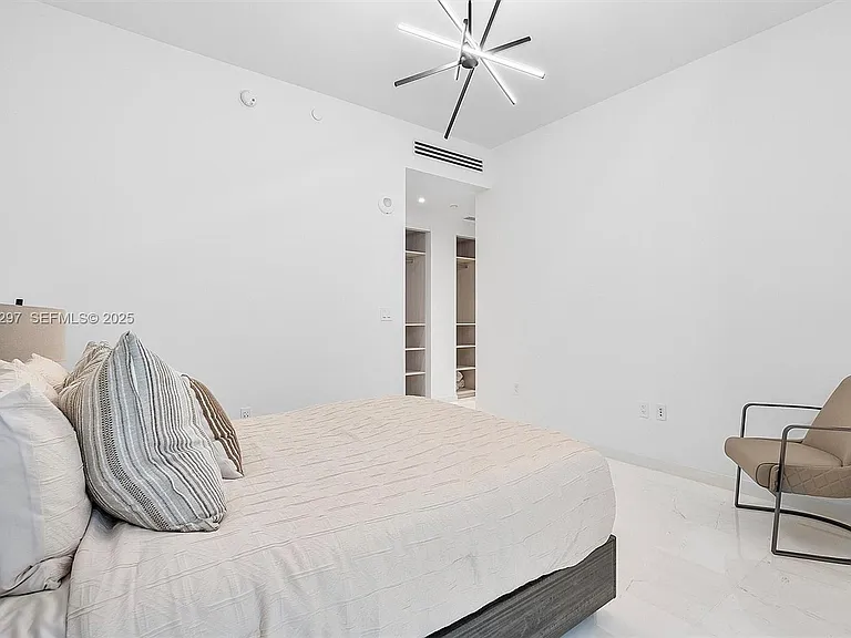 300 Biscayne Boulevard Way #1803 — Photo 18