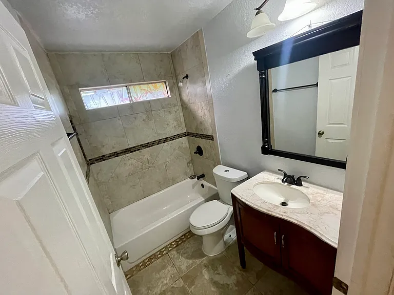 8108 Marie Ln — Photo 5
