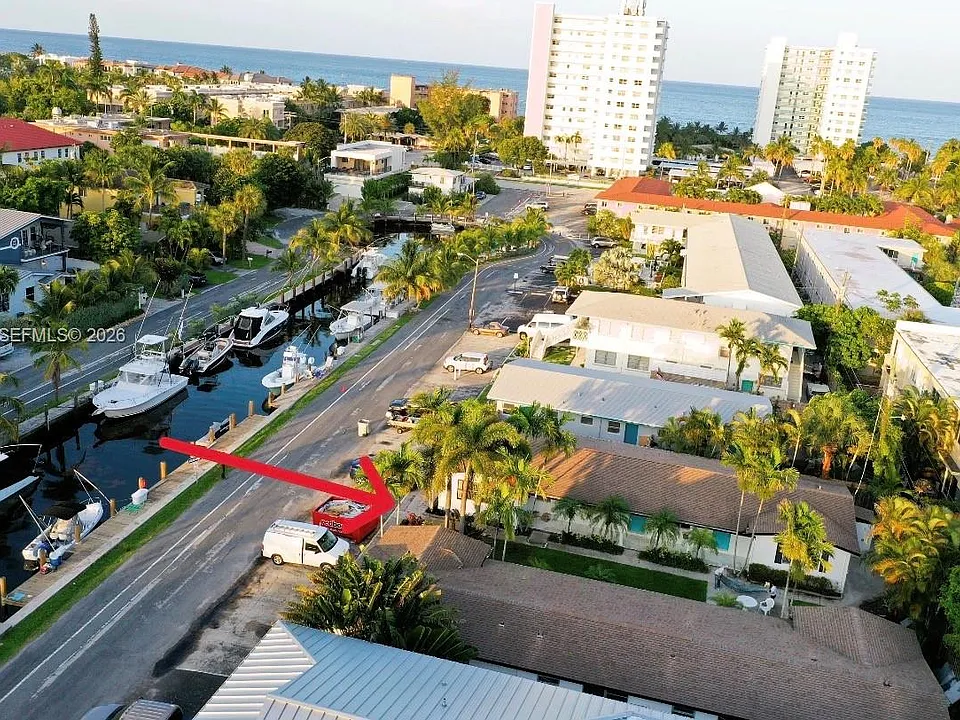 3208 Canal Dr #4