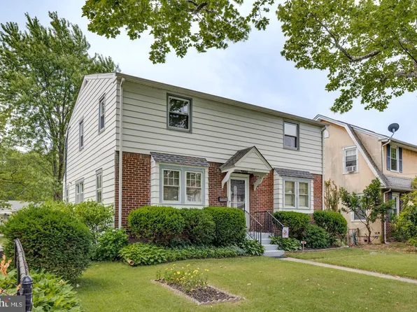 109 Leconey Cir, Palmyra, NJ 08065