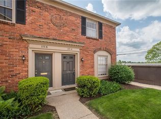 154 Jamestown Ct, Pittsburgh, PA