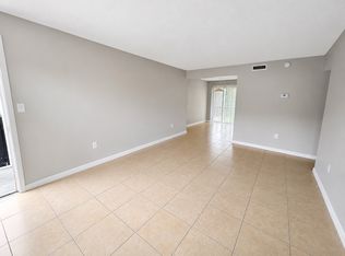 2779 L B McLeod Rd APT B, Orlando, FL 32805