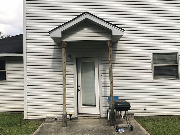 3rd image of 26399 Millstone Dr