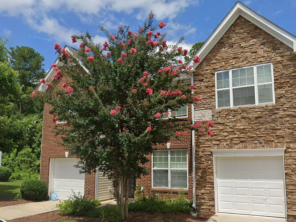 422 Plank Bridge Way