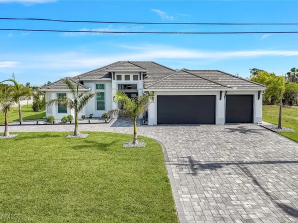 2590 Surfside Blvd, Cape Coral, FL 33914