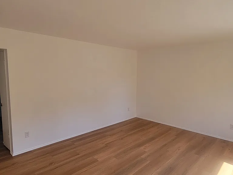 525 E N St #525 — Photo 5
