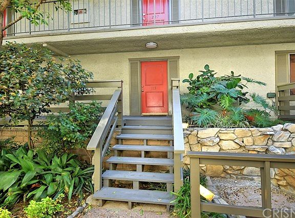 4th image of 4311 Colfax Ave Unit 113