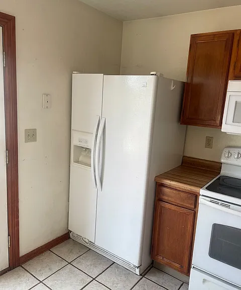 17752 E Bethany Dr — Photo 7