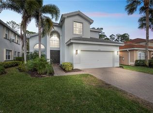 2366 Butterfly Palm Dr, Naples, FL 34119