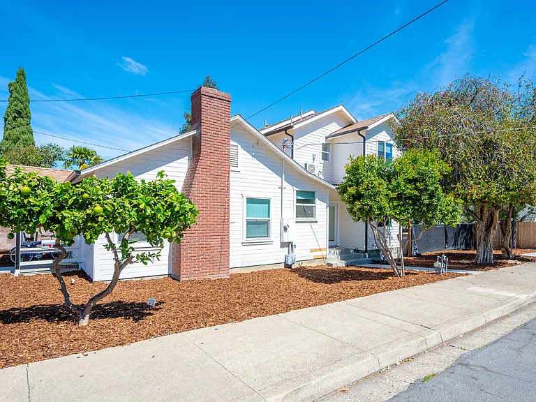 28 S Tassajara Dr — Photo 2